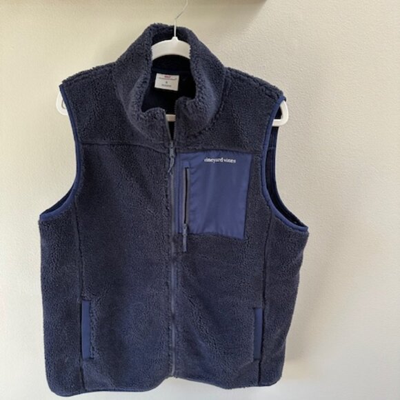 Vineyard Vines women's fleece vest, size large - Picture 1 of 3